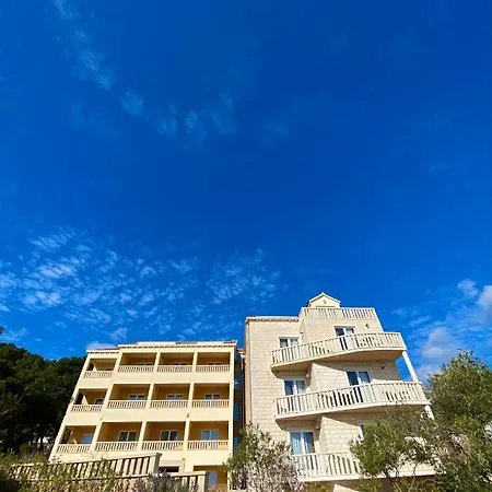 Dzamonja